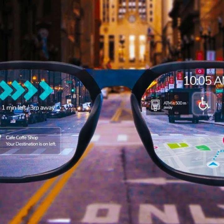 The litigants on the screen are not actors